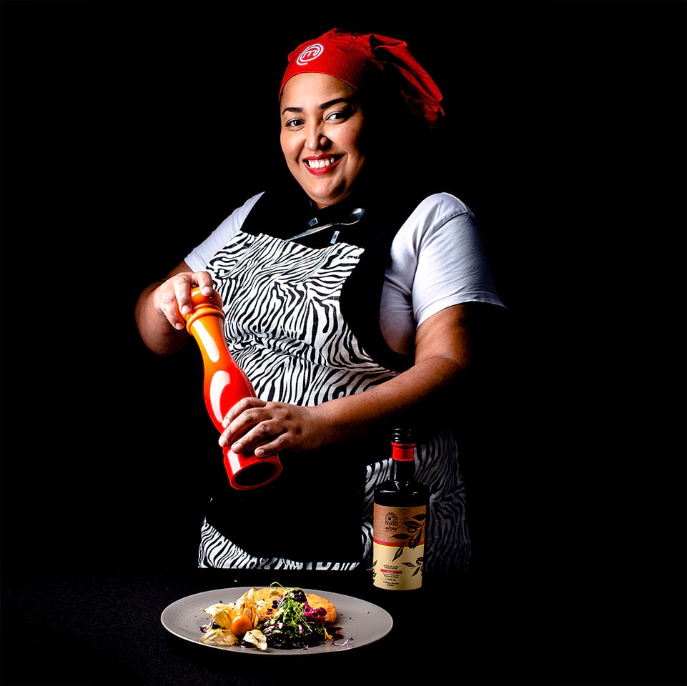 chef Yazmely Pimienta plating
